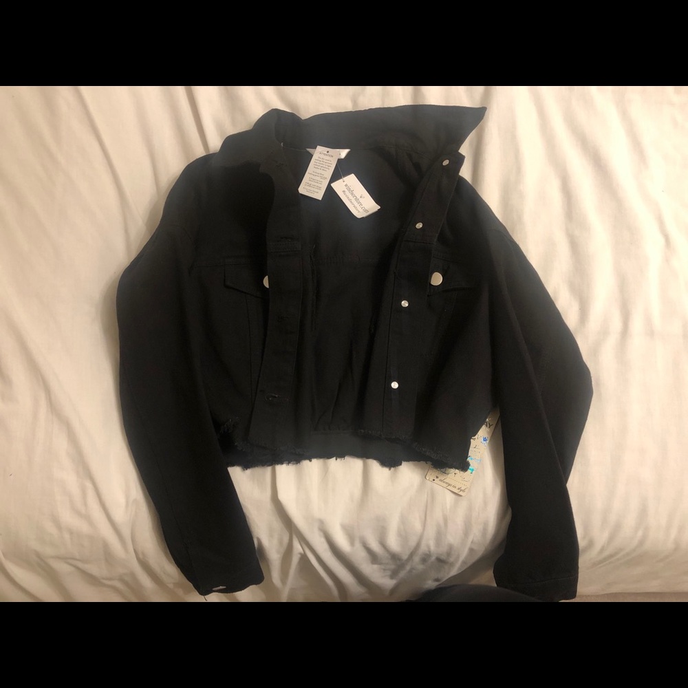 Cropped black jean jacket